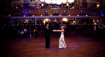 Weddings in Ohio - Columbus Limousine Rental